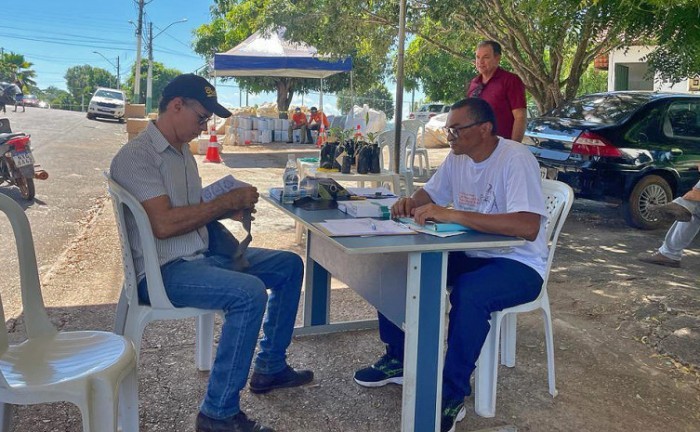 Em Tocantinópolis, produtores fizeram a devolução e receberam comprovante - Foto: Governo do Tocantins