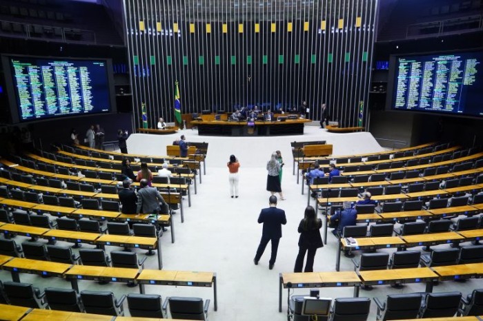 Câmara realiza sessão para análise de propostas; acompanhe