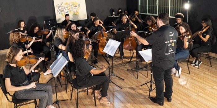 LICC: Orquestra de Câmara Tocando em Frente apresenta série de concertos com música sacra