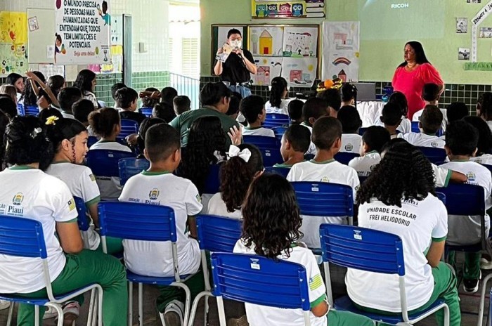 Escolas da rede estadual intensificam debate sobre erradicação do trabalho infantil