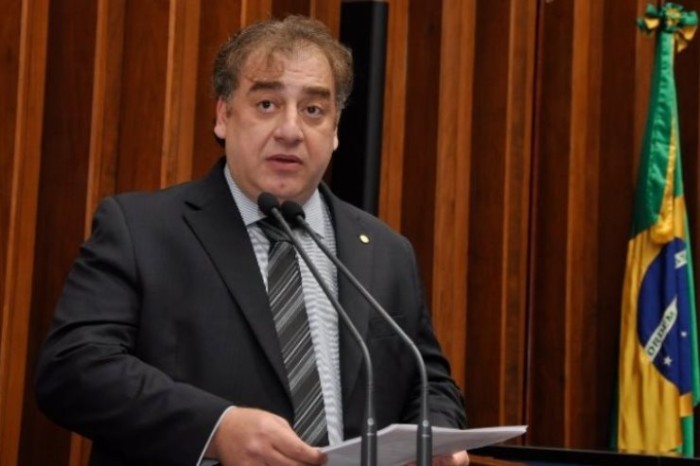 Riedel sanciona lei de Neno Razuk que regulamenta CEASA-MS e fomenta agricultura familiar