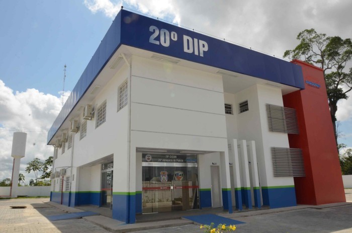 Polícia Civil prende homem por roubo a transporte coletivo