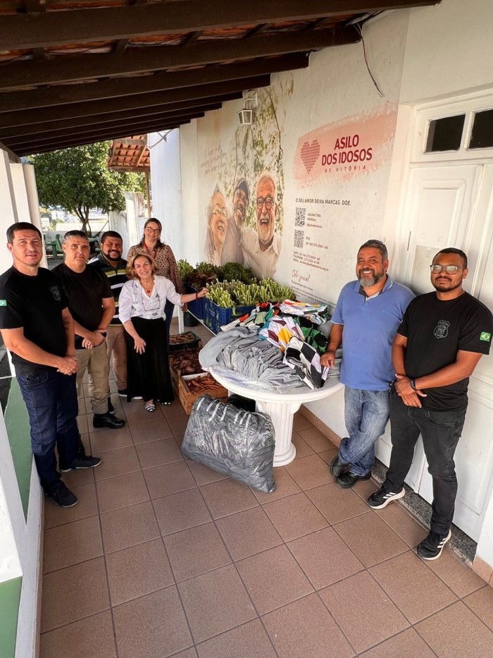 Unidade prisional realiza doações ao Asilo dos Idosos de Vitória