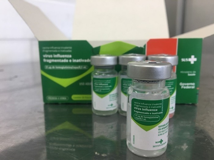 Municípios darão continuidade à vacinação contra gripe até esgotarem as doses em estoque