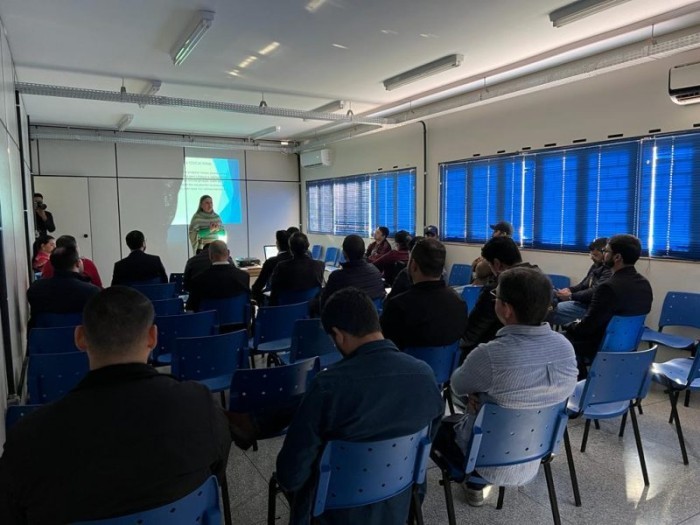 Semed apresenta programa de robótica para vereadores e órgãos fiscalizadores
