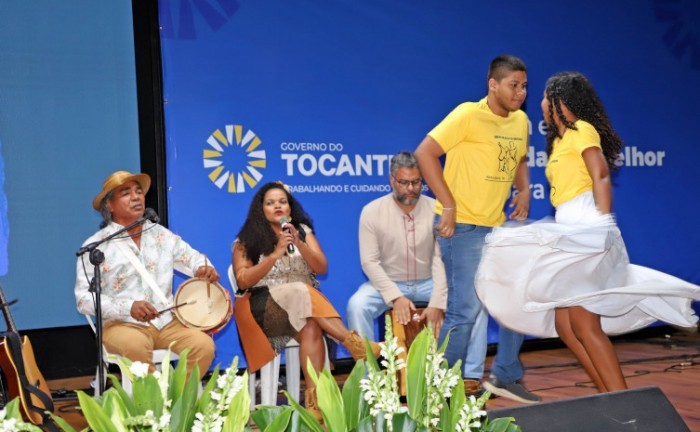 Grupo A Barraca levou teatro, dança e música ao público, trazendo a vibração, criatividade e energia da cultura do Estado com o espetáculo EnCantos do Tocantins - Foto: Esequias Araújo/Governo do Tocantins