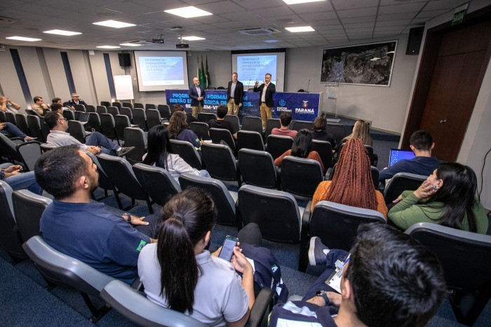 Foto: Claudio Neves/Portos do Paraná