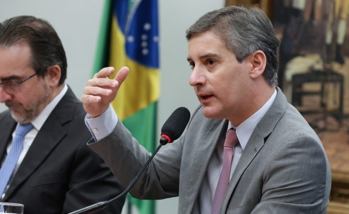 Telles teme que carga tributária suba e setor de bens e serviços perca recursos - (Foto: MyKe Sena/Câmara dos Deputados)