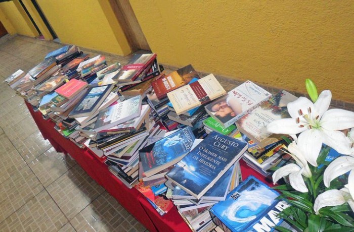 Campanha “Cheiro de Livro” arrecada mais 563 obras literárias para biblioteca do Instituto Penal