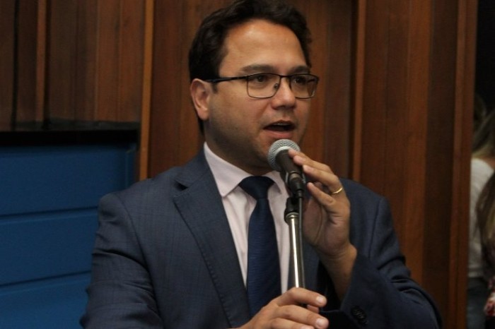 Projetos de Pedrossian Neto versam sobre Saúde e Segurança Pública