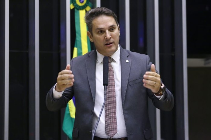 Para Zucco, projeto vai acabar com acabar insegurança jurídica motivada por decisão do STF - (Foto: Vinicius Loures/Câmara dos Deputados)