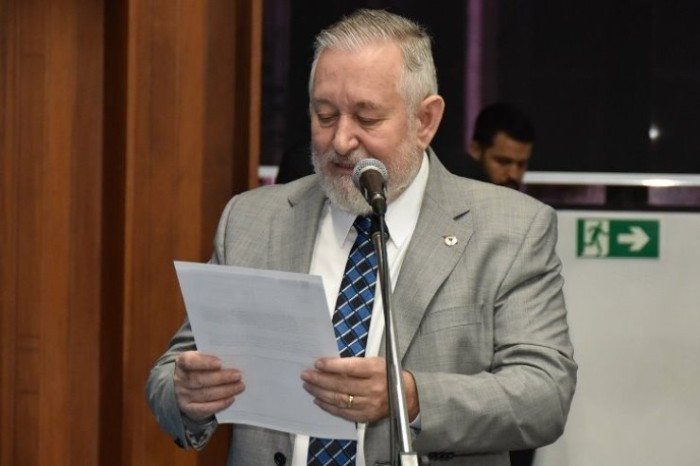 Lei: Associação de Professores em Corumbá recebe título de Utilidade Pública