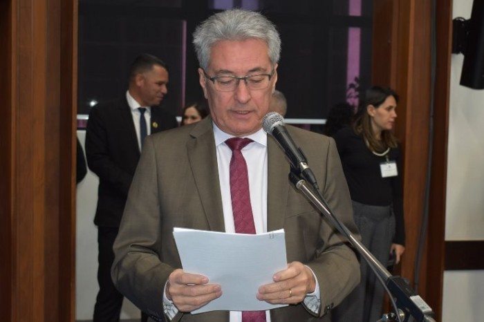Com projeto de Hashioka, escolas de MS poderão ter política de resolução de conflitos