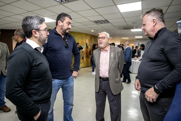 Foto: Claudio Neves/Portos do Paraná