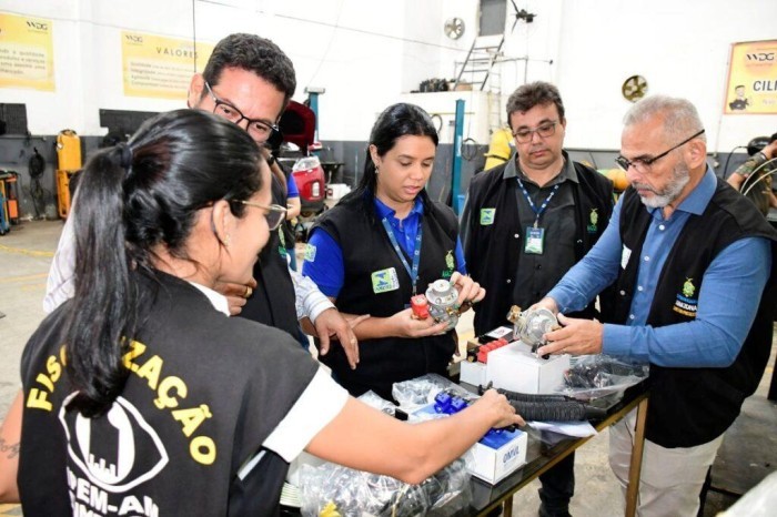 Em 90 dias, mais de 15 mil produtos foram verificados e dez empresas notificadas pelo Ipem-AM