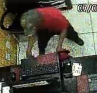 PC-AM procura três homens por roubo a estabelecimento comercial em Manaus