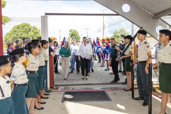 Decisão do MEC pelo fim das escolas cívico-militares não afeta funcionamento de ETIs em Palmas