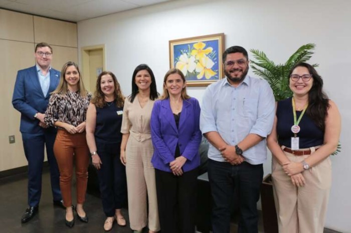 Seduc e Consulado Britânico iniciam diálogo visando aprimorar o ensino da língua inglesa