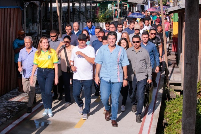 Em Afuá, passarelas garantem mobilidade e segurança à população