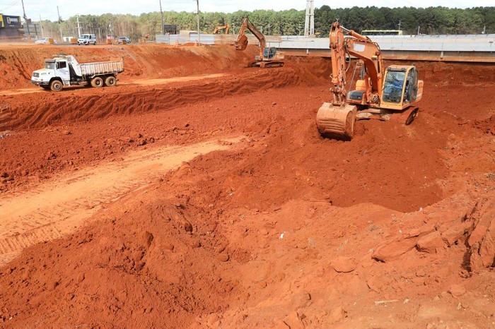 Estrutura de concreto do Viaduto do Itapoã/Paranoá está concluída