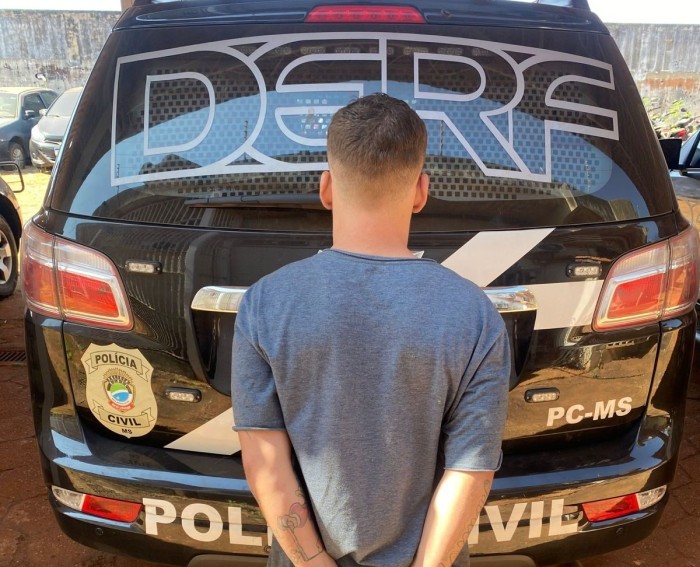 Polícia Civil localiza e prende assaltante que roubava celulares em via pública