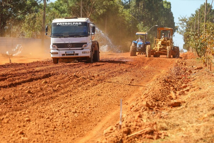 Via de ligação entre núcleos rurais do Riacho Fundo II recebe pavimentação