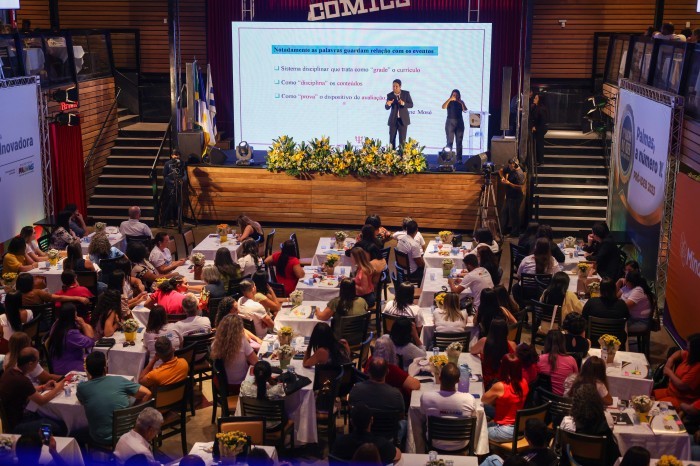 Palmas abre segundo semestre letivo debatendo competências socioemocionais no ambiente escolar