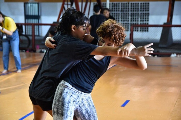 Secretaria de Esporte e Lazer realiza curso de Defesa Pessoal para mulheres, na Vila Olímpica de Manaus