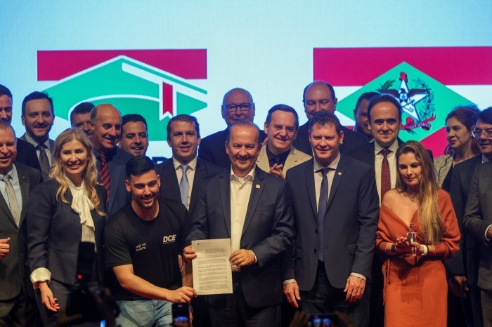 Governador sanciona Lei do Universidade Gratuita: saiba os próximos passos do Programa