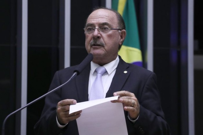 Proposta de Calil também inclui pedagoga morta em atentado na lista de heroínas da Pátria - (Foto: Bruno Spada/Câmara dos Deputados)