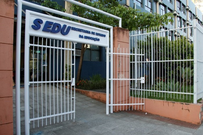 Governo anuncia pagamento do Bônus Desempenho para servidores da Educação