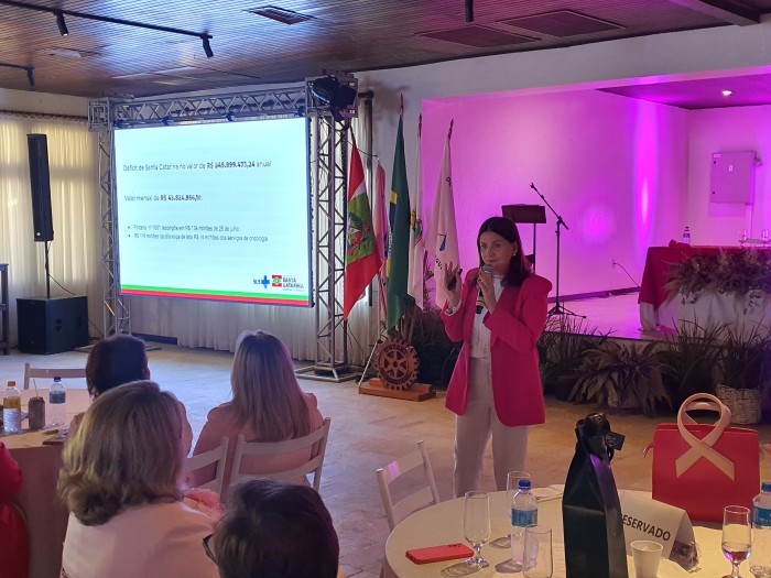 Saúde apresenta plano de oncologia à Rede Feminina de Combate ao Câncer