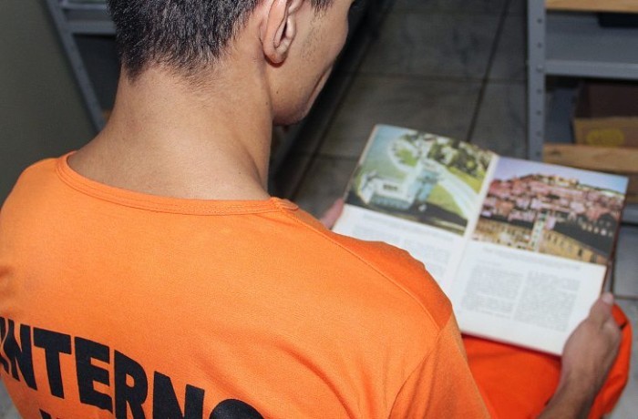 Agepen define regras sobre oferecimento de cursos livres EAD à população carcerária de MS  