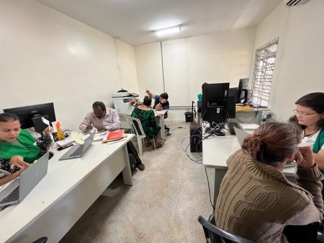 Centro Pop recebe mutirão para ajudar pessoas em situação de rua