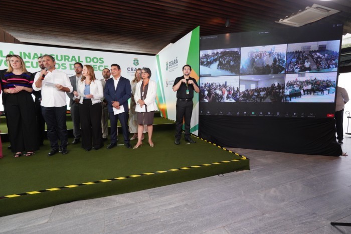 Uece inicia segundo semestre letivo de 2023 com 320 estudantes em oito novos cursos e três novos campi no Interior