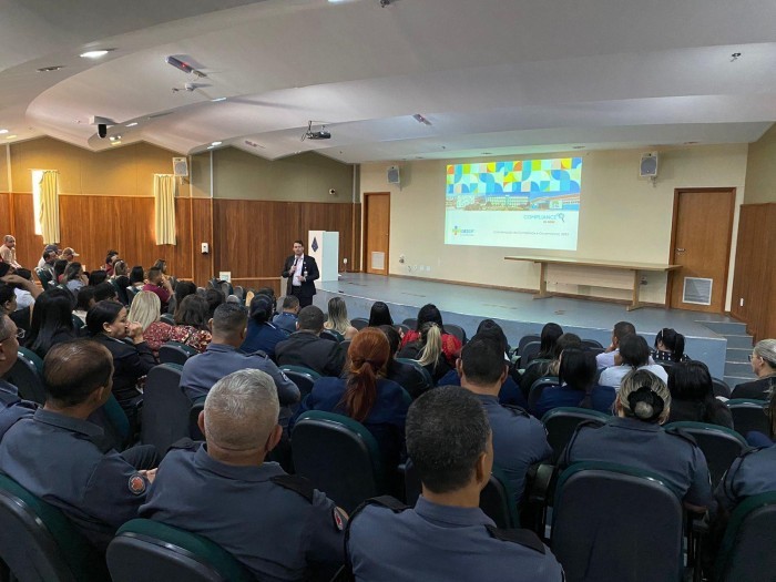 Vigilantes e recepcionistas participam de curso sobre LGPD