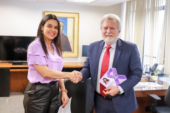 Aumento de cotas em contrato terceirizado para mulheres em vulnerabilidade