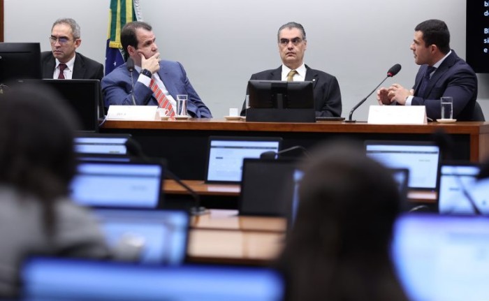 Reunião da CPI das Pirâmides Financeiras - (Foto: Myke Sena / Câmara dos Deputados)