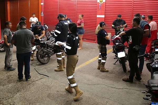 Segurança no trânsito: Detran Amazonas reforça fiscalização preventiva em Manaus
