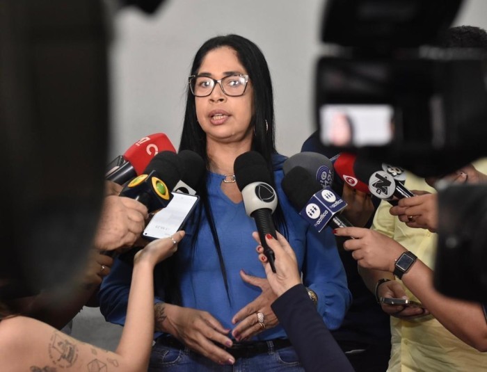 PC-AM prende mulher por estupro de vulnerável e favorecimento à prostituição praticados contra as filhas