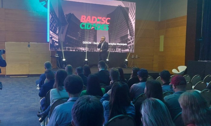 Badesc apresenta oportunidades de crédito para gestores municipais