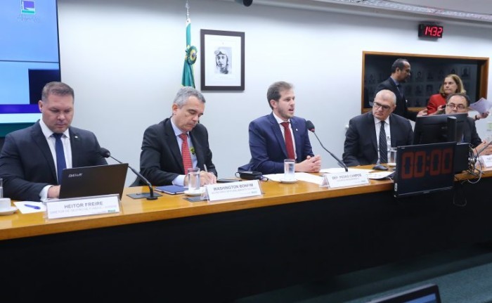 Comissão de Integração Nacional e Desenvolvimento Regional se reuniu nesta terça - (Foto: Vinicius Loures / Câmara dos Deputados)