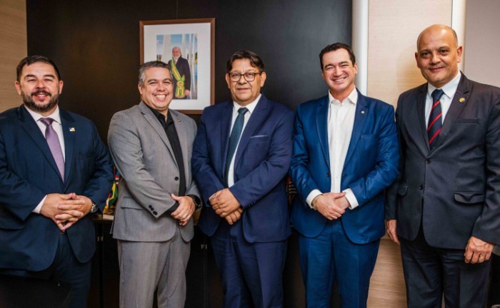 Em Brasília, Governo do Tocantins discute melhorias habitacionais durante reunião estratégica no Ministério das Cidades