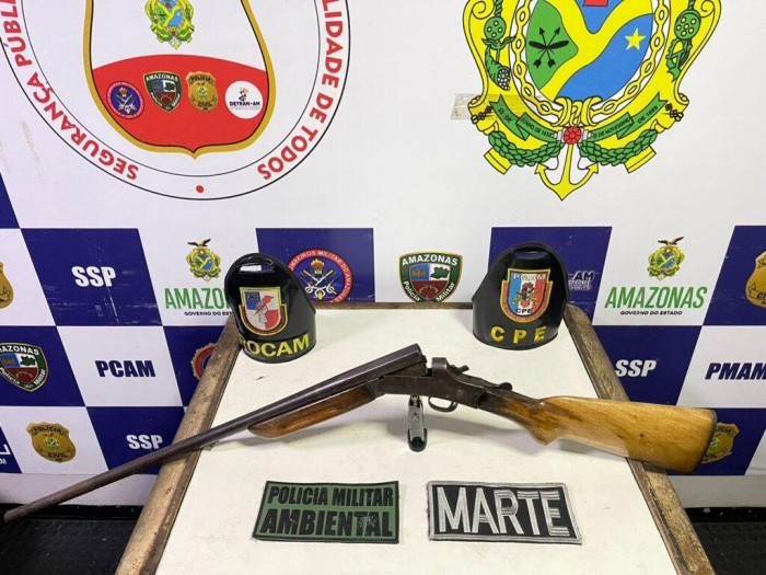 Base Arpão: Homem é preso pela SSP-AM com arma em lancha em Coari
