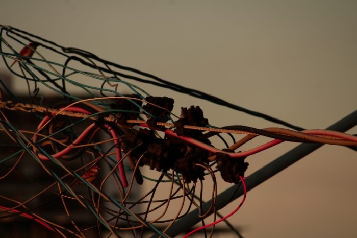 Índice de furto de fios de cobre nas cidades tem crescido - (Foto: Getty Images)