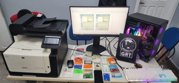 Integração: Equipes da SSP-AM e PC-AM prendem homem suspeito de falsificação de documentos públicos e privados