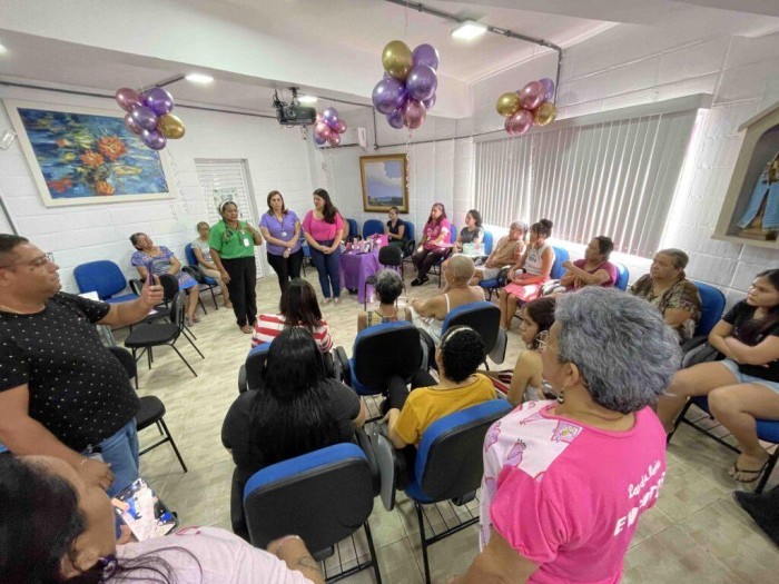Agosto Lilás: SSP-AM e Instituto Mãos que Criam Arte promovem dia de embelezamento em casa de apoio a mulheres com câncer
