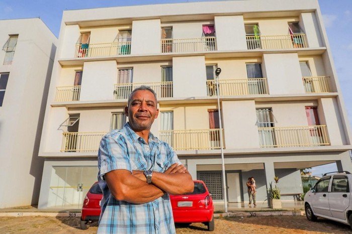 Famílias do Sol Nascente realizam o sonho da casa própria