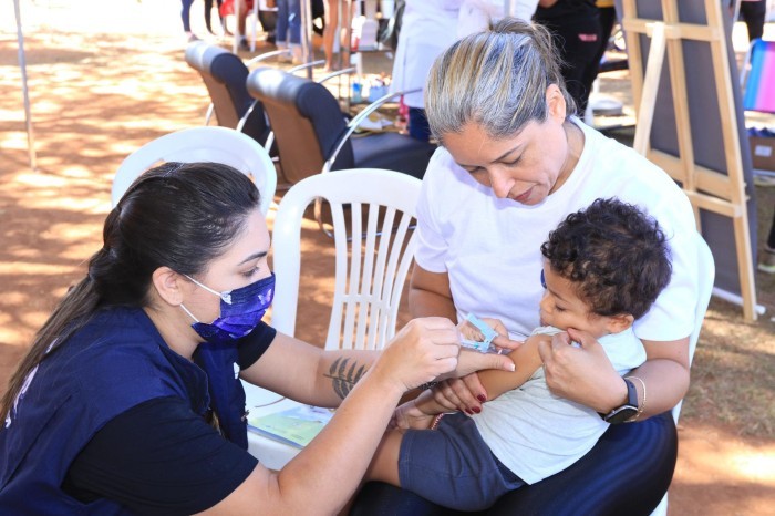 Campanha Nacional de Multivacinação começa no DF neste sábado