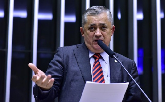 José Guimarães, líder do governo na Câmara - (Foto: Zeca Ribeiro/Câmara dos Deputados)